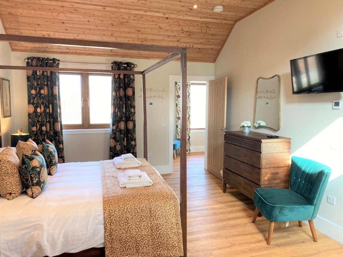 Partridge Lodge With Hot Tub Forgandenny المظهر الخارجي الصورة