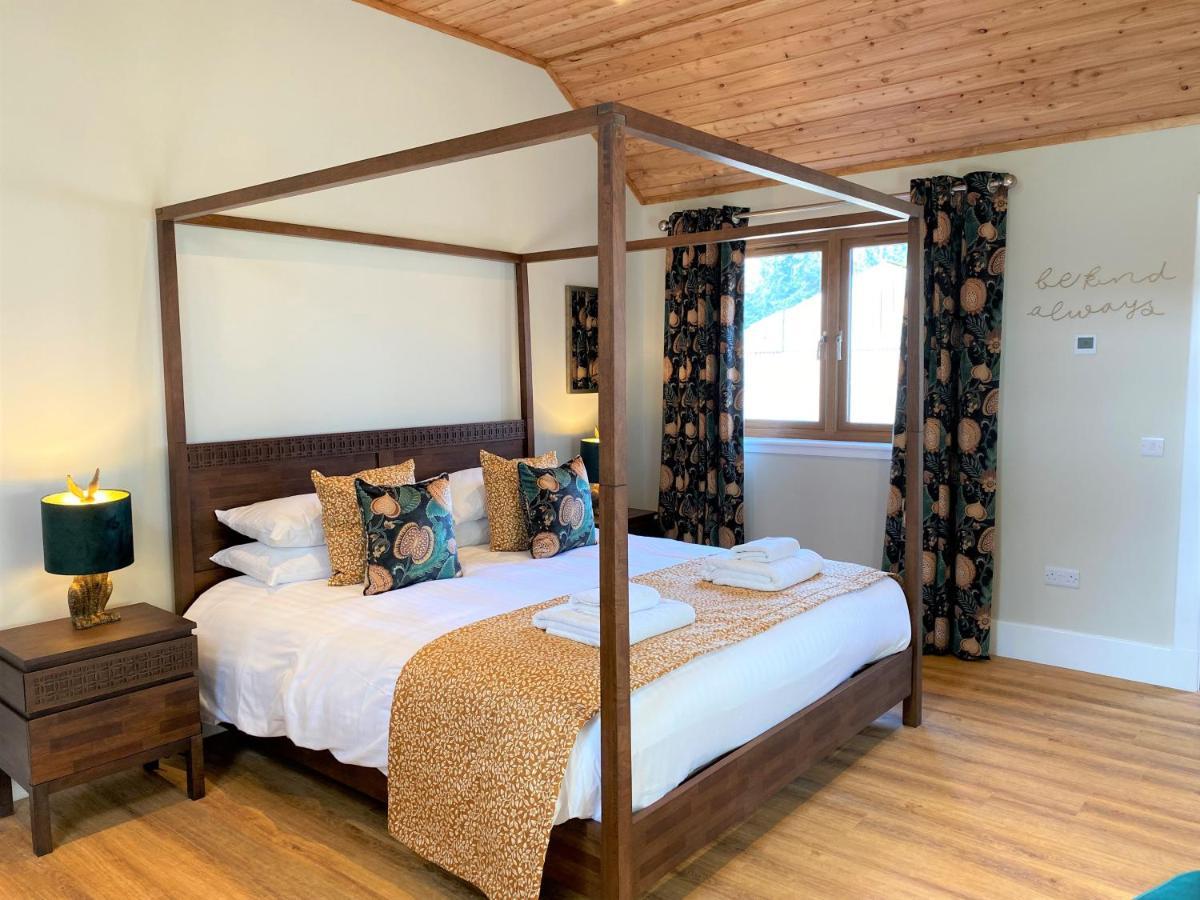 Partridge Lodge With Hot Tub Forgandenny المظهر الخارجي الصورة